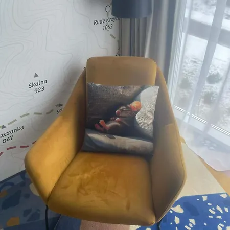 Biala Perla Czarna Gora Apartment Sienna (Klodzko)