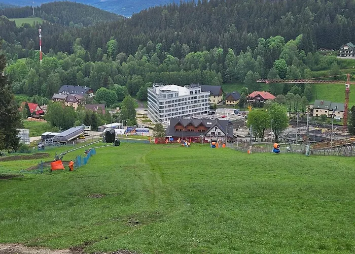 Biala Perla Czarna Gora